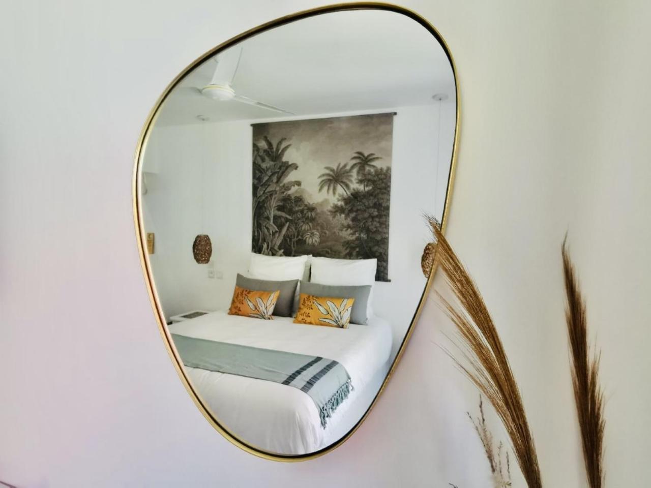 The Good Life - Eco & Serenity Boutique - Adults Only *
